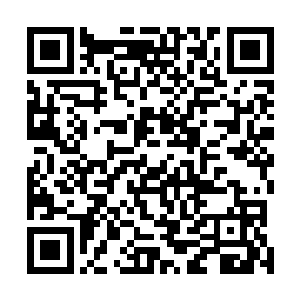 上面有清真寺和苦修士居住的房屋……你只是看看对不对二维码生成