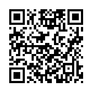 上面用黑色字体写着的一些鬼画符一般的东西二维码生成