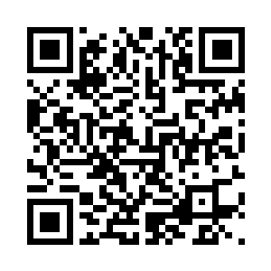 上面的叶笑就好像是一块陨石一般的掉了下来二维码生成