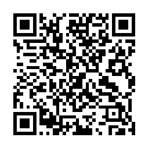 上面的文字赫然是俄文这东西是韩必在做准备工作的时候二维码生成