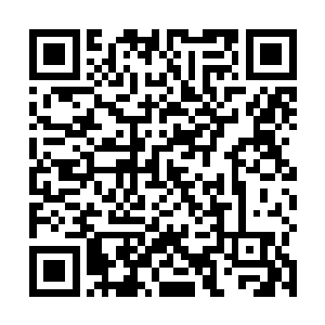 上面超过十万枚数目的雷电符文密密麻麻地凝聚在一起二维码生成