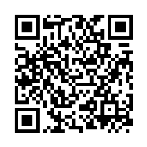 上面雕刻出来的奇怪花纹依旧和原来一样二维码生成