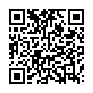 下了竹楼走过去和老族长以及乡亲们说说话二维码生成