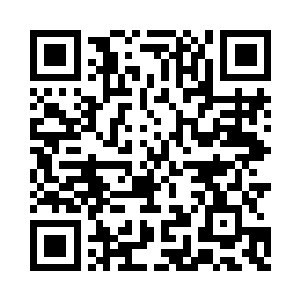 下意识地用自己柔软的手反手握住了他的手二维码生成