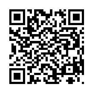 下意识的向大浴桶边上的板凳坐了下去二维码生成