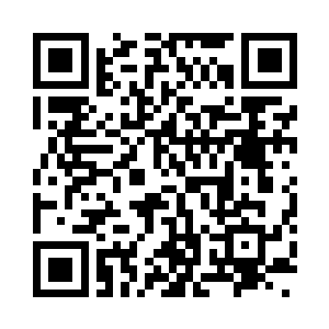 下意识的就朝着卡车摔扁了的车头看了过去二维码生成