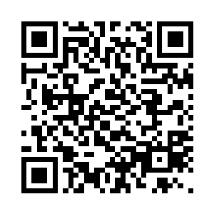 下意识的看了一眼站在大门口的保安二维码生成