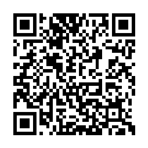 下面就静静旁观罢…………看看到底是哪位英雄二维码生成