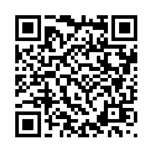 不一会儿就到了一家上档次的馆子二维码生成