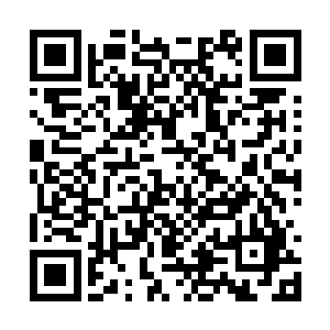 不一时就听到越野车里传来金牙老大沉重的呼噜声二维码生成