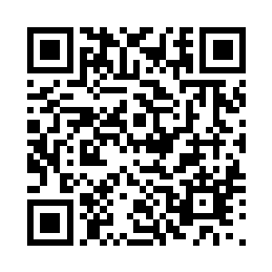 不久后化妆师停下了手上装扮的动作二维码生成