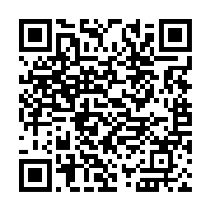 不仅仅因为他会从这里一直坠落到上百米深的地下二维码生成