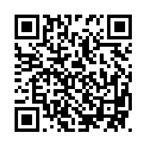 不到两分钟一柄机枪在陈胖子的手中出现二维码生成