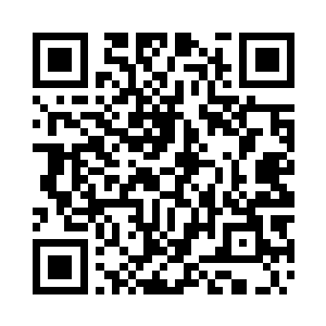 不惜代价与守卫野兵厮杀的金发碧眼的冒险者二维码生成