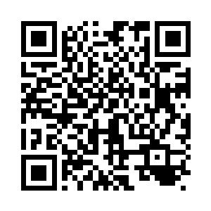 不断嚷着一些在场雪莲城中人听不懂的怪话二维码生成