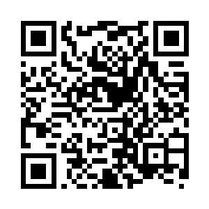 不断的利用敏捷的身法躲避蝎尾狮的进攻二维码生成