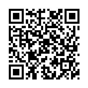 不明白一名在肉联厂工作的中国人为什么出现二维码生成