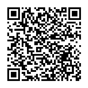 不明白这位怎么会当着这么多人面就这么贸然要去配合一名无角人二维码生成