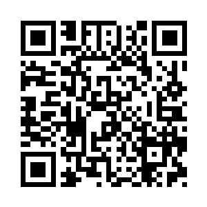 不明真相的人们一边看还一边议论纷纷二维码生成