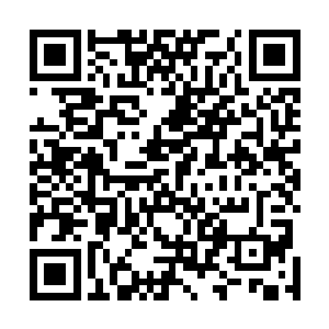 不然在刚才沉浸在歌声的时候恐怕就要控制不住方向盘了二维码生成