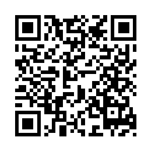 不然就是如同陆姨给她的小玉牌一样随身携带二维码生成