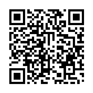 不用说……他也注意到了正在与其交谈的觉哥二维码生成