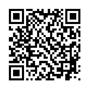 不由分说的将银子塞到了向导手里二维码生成