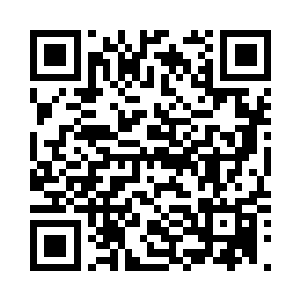 不由分说的就吻在了兰云曦的双唇上二维码生成