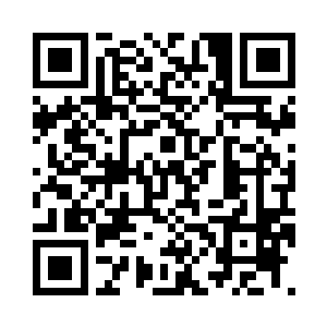 不知不觉中泪水模糊了苏芷妍的眼睛二维码生成