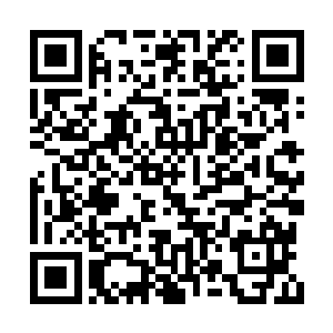 不知道什么时候已经出现了一个巨大的凹洞陷阱二维码生成