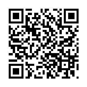 不算高大的身体忽然暴涨了一倍有余二维码生成