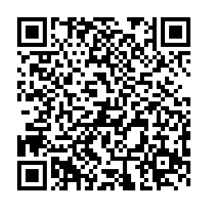 不过之前他们曾把大量的黄金白银还有银票都放到凤羽珩的空间里二维码生成