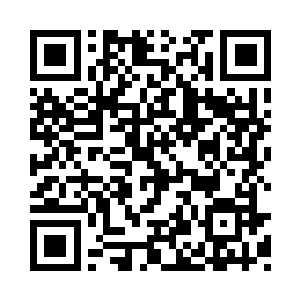 不过也造成了他们一个个分布在空间上下各处二维码生成