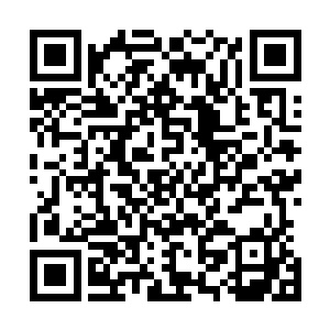 不过于明朗显然没有多余的时间跟心思来跟她解释其中缘由二维码生成