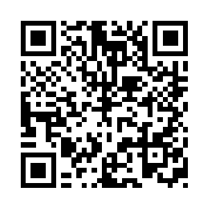 不过他手中握着的却不是让人胆寒的兵刃二维码生成