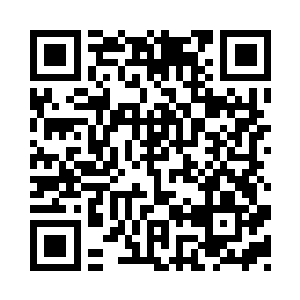 不过他的关注点根本就不在我的身上二维码生成