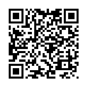 不过却是很坦然地受之退到一边了二维码生成