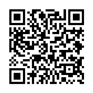 不过好在雅文被我掐醒之后很快就清醒了过来二维码生成