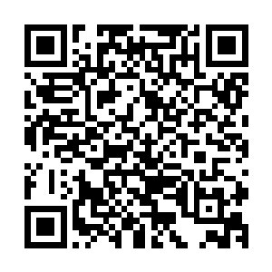 不过当他听到洛雨寒这个女人竟然说像他这种人也能当队长时二维码生成