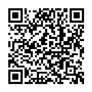 不过很快她终于还是想起了夏云杰临走前说的话二维码生成