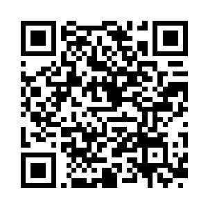 不过想到他们扮的身份到底没敢露出太多二维码生成