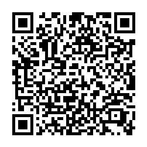 不过我们顺着线索追过来的时候发现这三人两周前曾经到这里打探过你的消息二维码生成