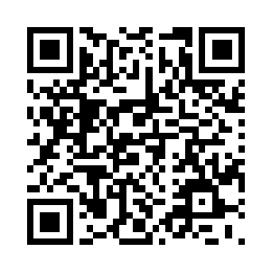 不过手还没有碰到龙野就被龙野侧首躲过二维码生成