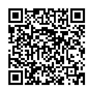 不过教室里面的气氛却和我和雅文的精神劲完全不一样二维码生成