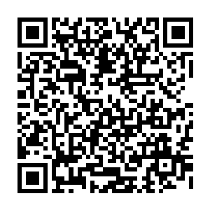 不过明显黑棋一方占据着绝对的主动……甚至很快就可以合围屠杀白棋大龙了二维码生成