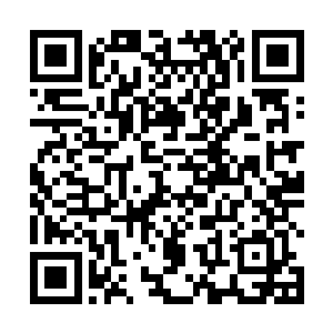 不过是一些便衣特工跟到船厂外面并没有采取什么行动二维码生成