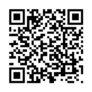 不过桑切斯这个时候却接到了先前中校的报告二维码生成