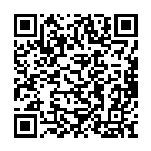 不过紧接着我就又想起来刚才雅文不顾我的反抗二维码生成