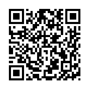 不过老头虽然满头白但是却非常的有精神二维码生成