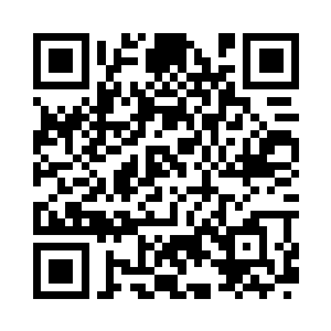 不过色彩斑斓的灯壳子在白日也相当的炫目二维码生成